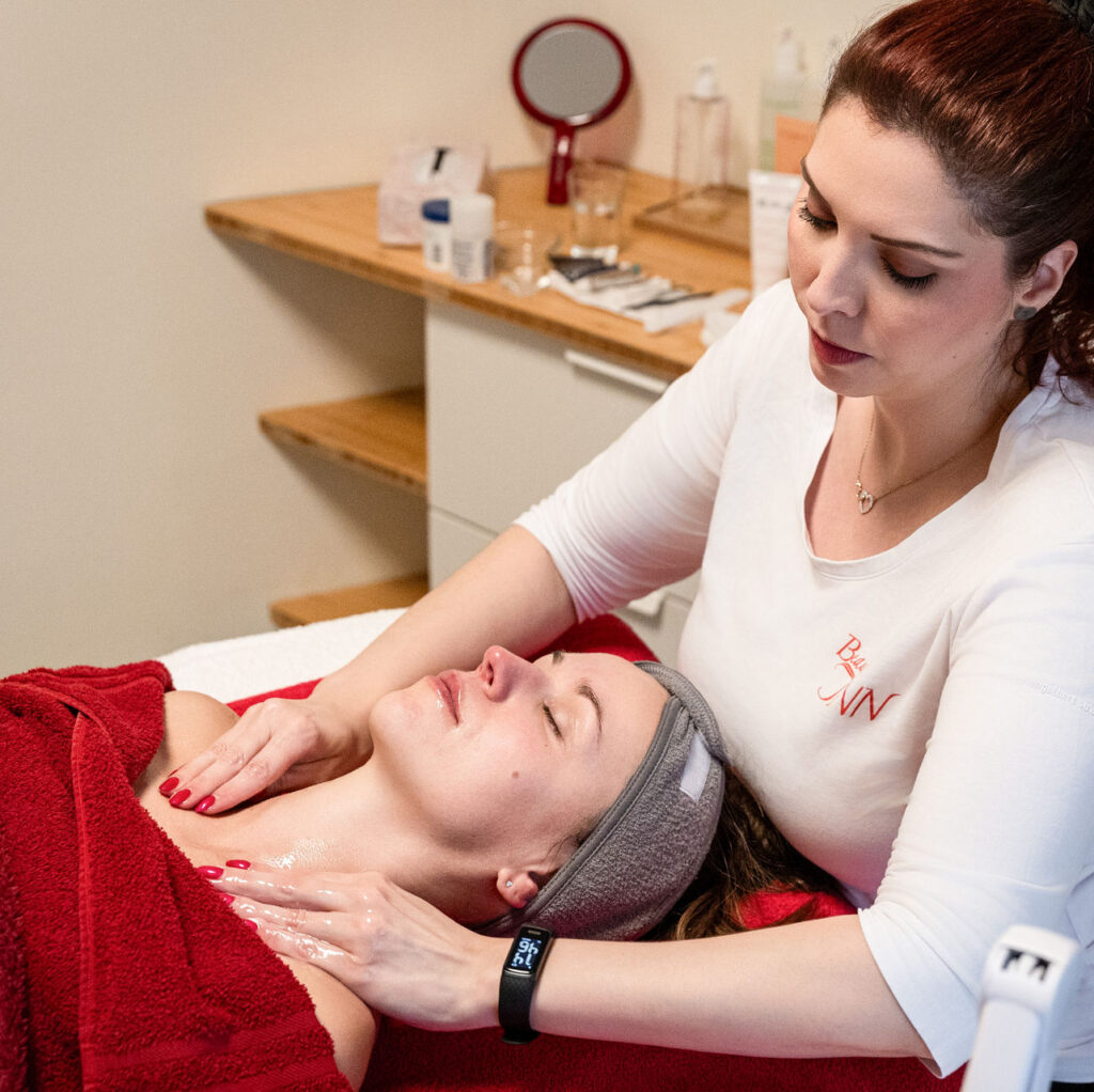 Kosmetik First Date Leipzig Kennlernbehandlung BeautyINN